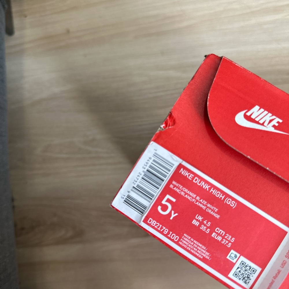 Nike Dunk high top - Picture 4 of 4